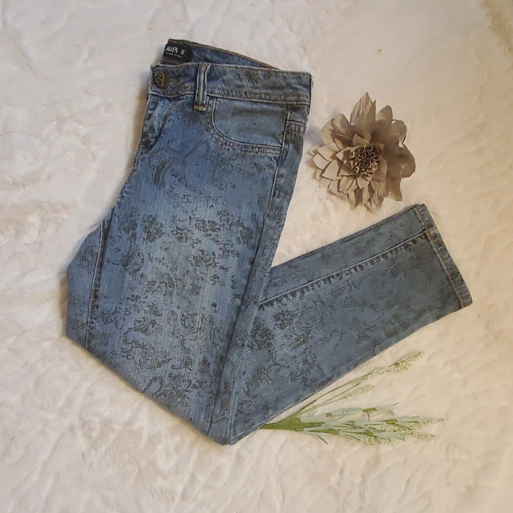 Allen B by Allen Schwartz Floral Print Ankle Jeans